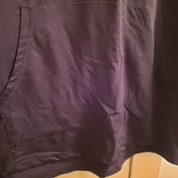 Born and Raised in the Bay T-Shirt Hoodie - Picture 2 of 4